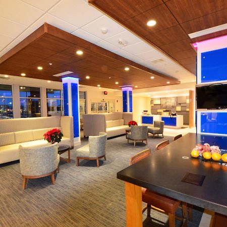 Holiday Inn Express & Suites Toledo South - Perrysburg By Ihg Bagian luar foto